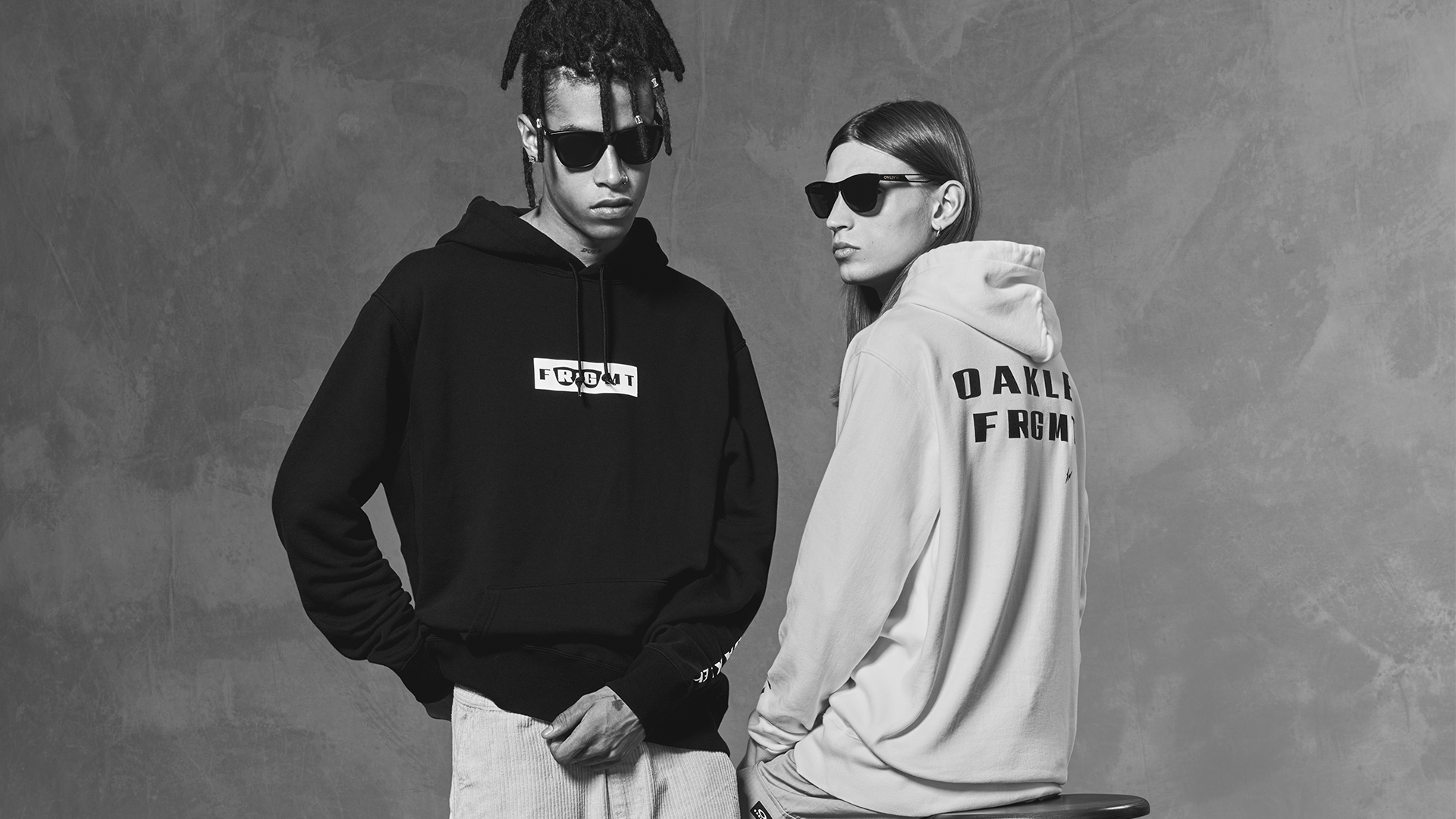 OAKLEY x FRAGMENT: A LIMITED-EDITION SS2023 COLLECTION OAKLEY x FRAGMENT: A LIMITED-EDITION SS2023 COLLECTION